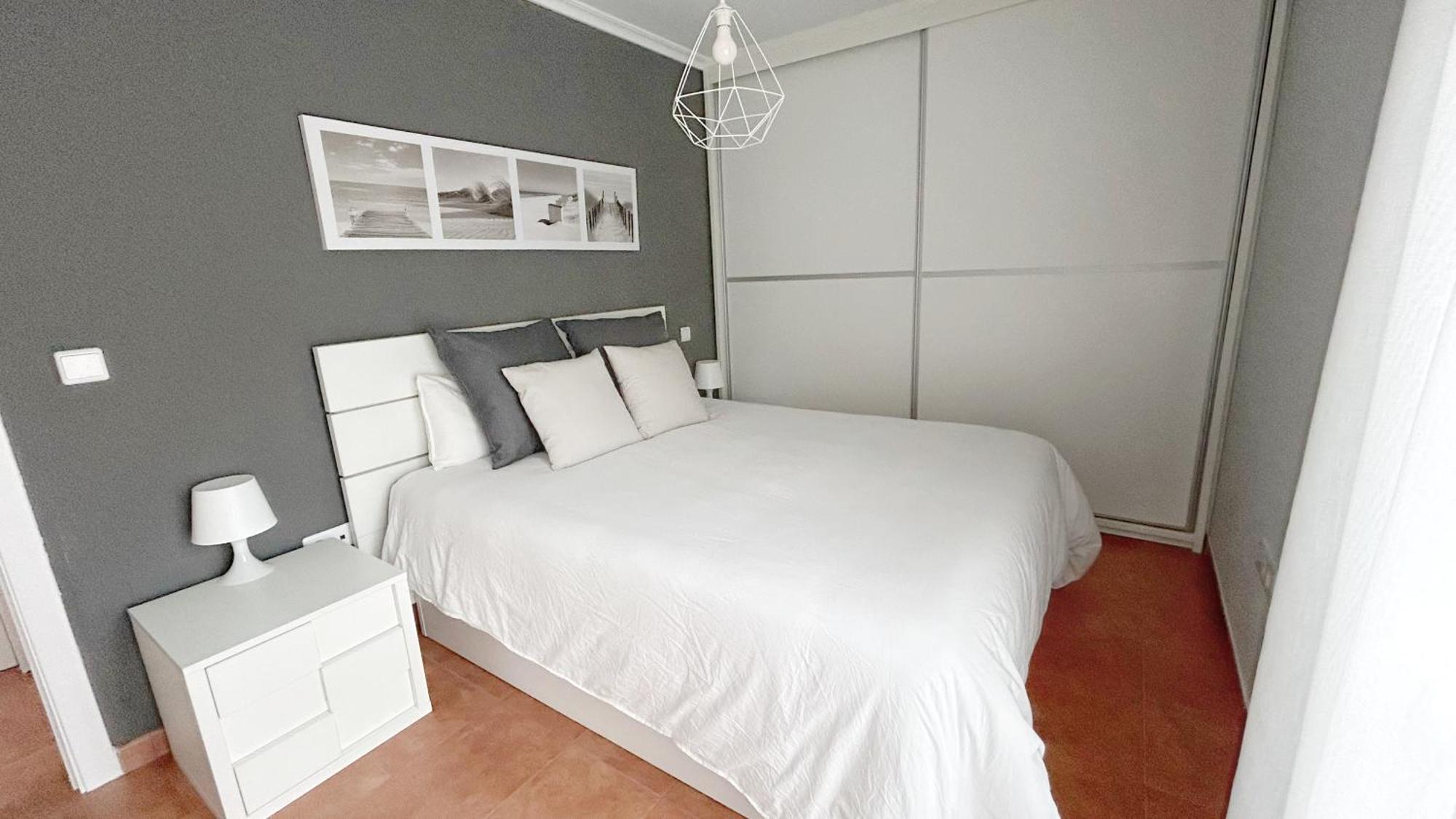 Comillas Bº Casasola - Residencial Lagos Azules - Netflix, Prime, Wifi & Free Indoor Parking Bagian luar foto