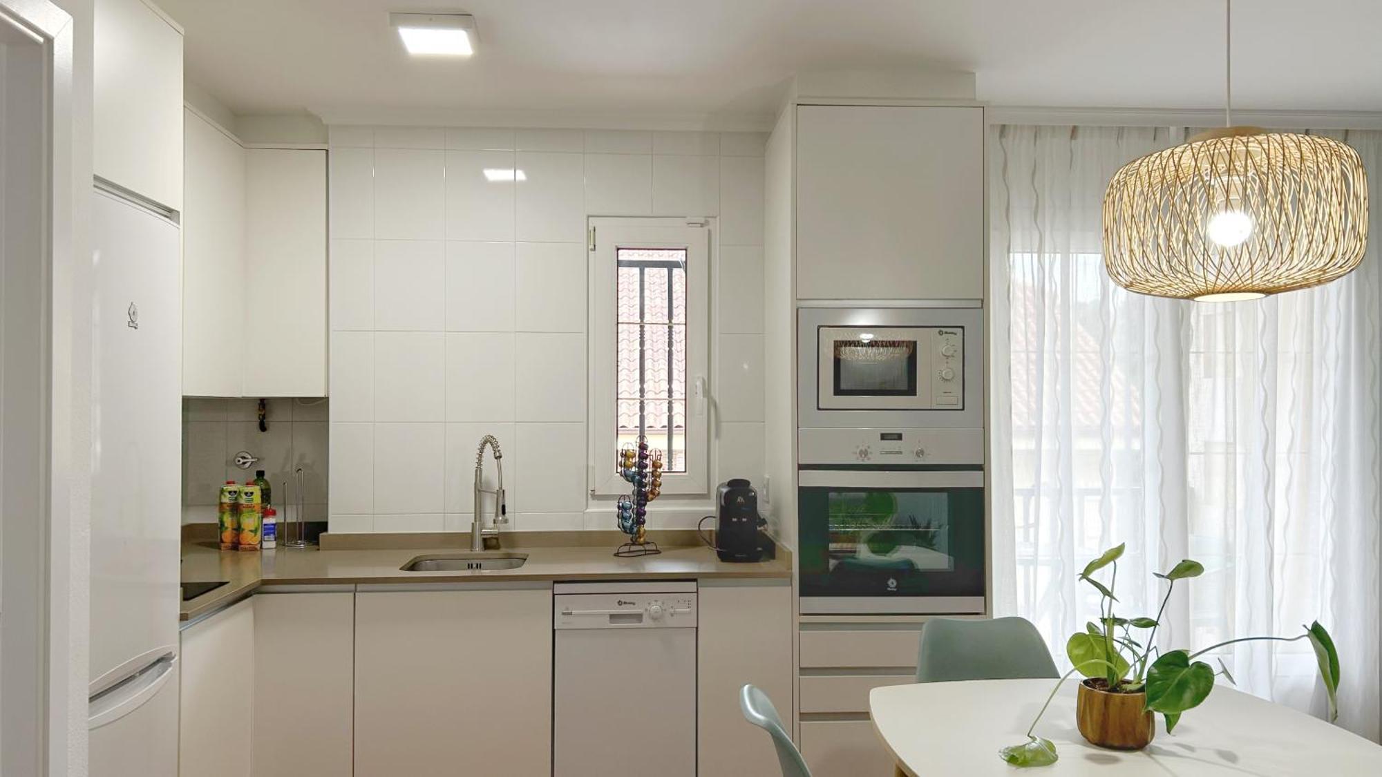 Comillas Bº Casasola - Residencial Lagos Azules - Netflix, Prime, Wifi & Free Indoor Parking Bagian luar foto