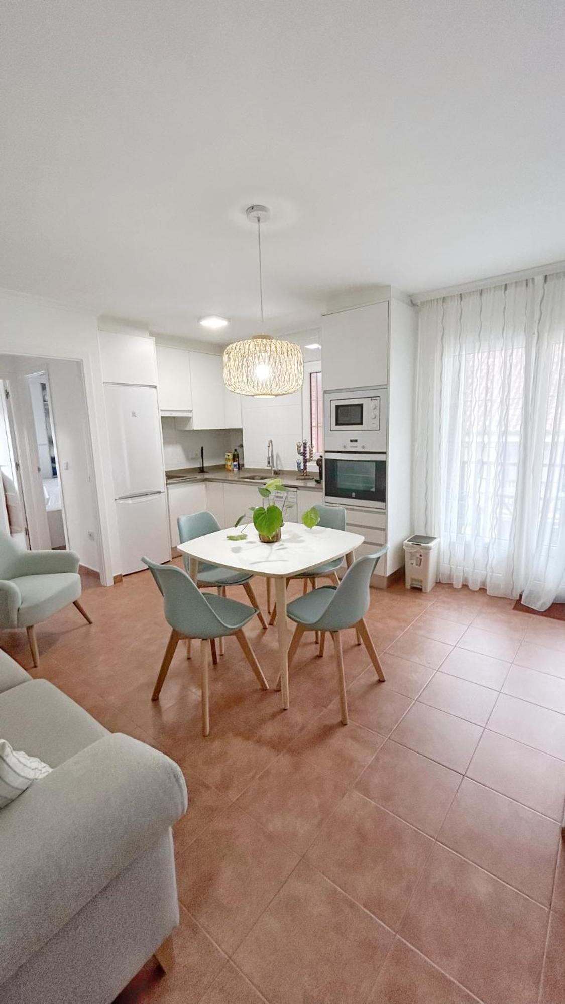 Comillas Bº Casasola - Residencial Lagos Azules - Netflix, Prime, Wifi & Free Indoor Parking Bagian luar foto