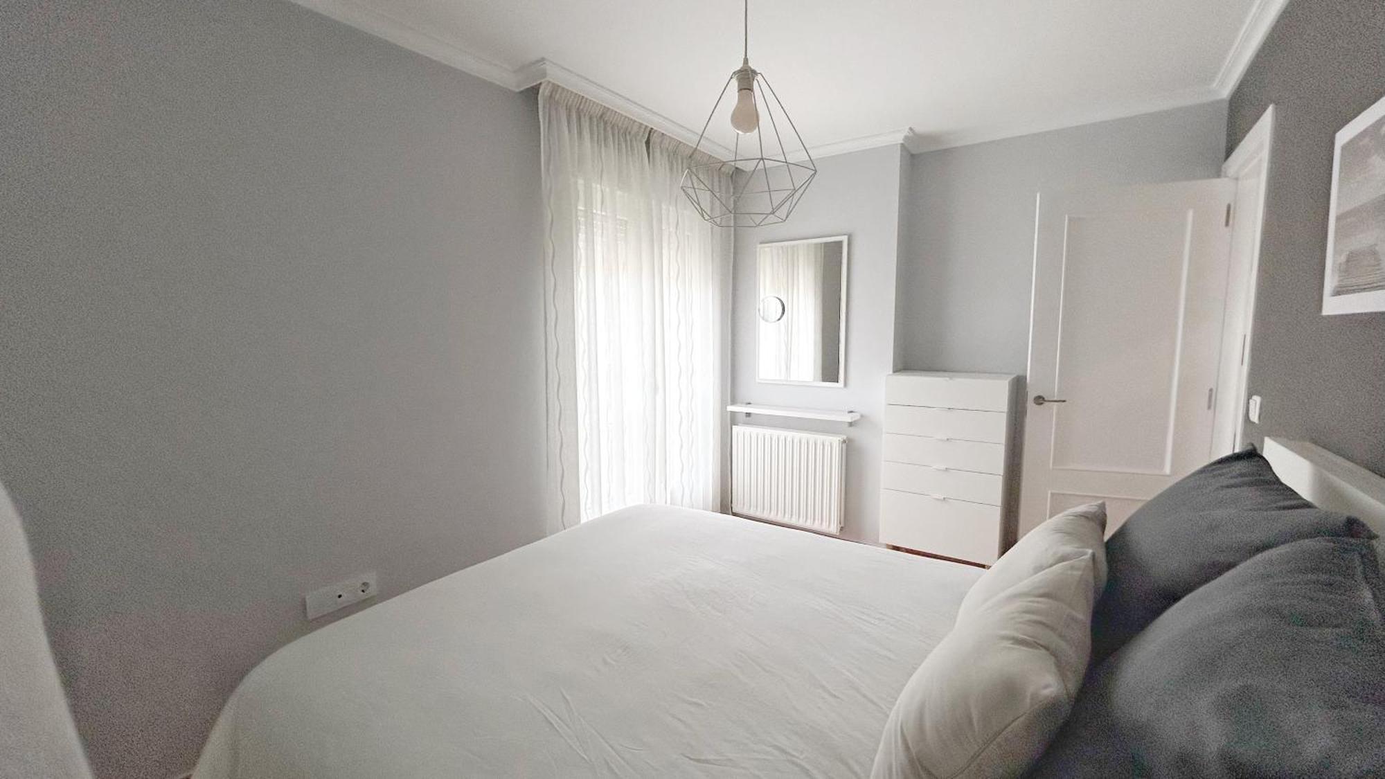 Comillas Bº Casasola - Residencial Lagos Azules - Netflix, Prime, Wifi & Free Indoor Parking Bagian luar foto